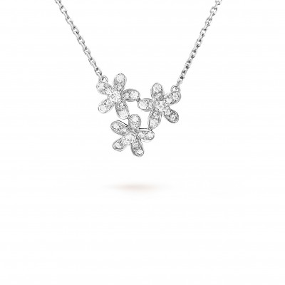 VAN CLEEF ARPELS SOCRATE PENDANT, 3 FLOWERS - WHITE GOLD, DIAMOND  VCARB14900